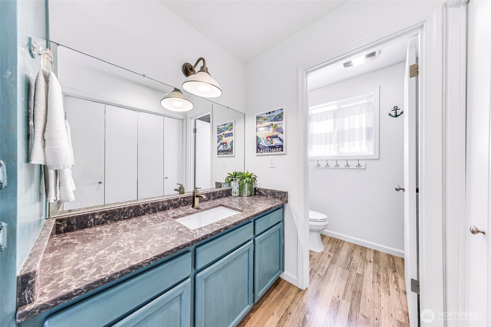 2402 Sunlight Beach Road Property Photo 19