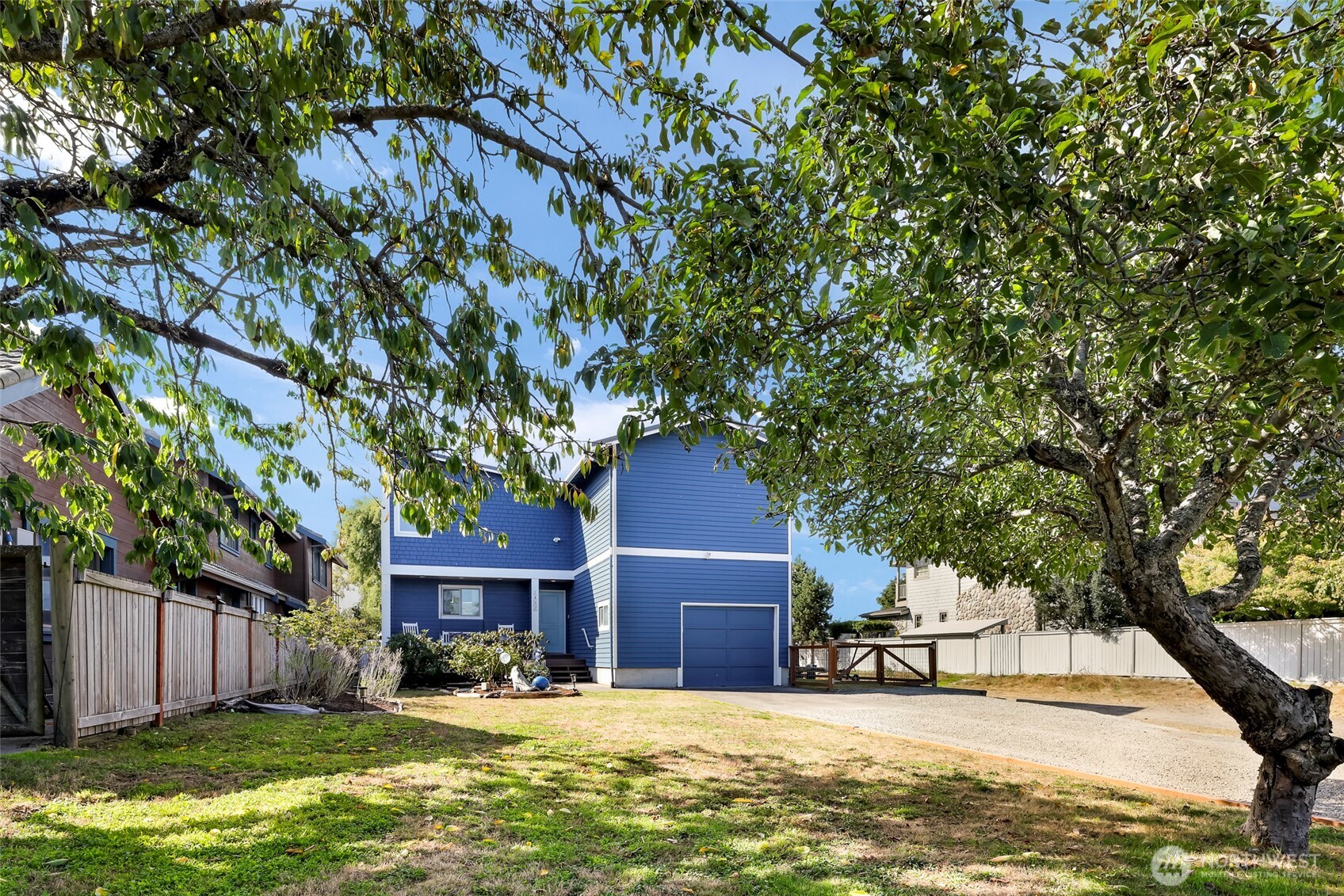 2402 Sunlight Beach Road Property Photo 27