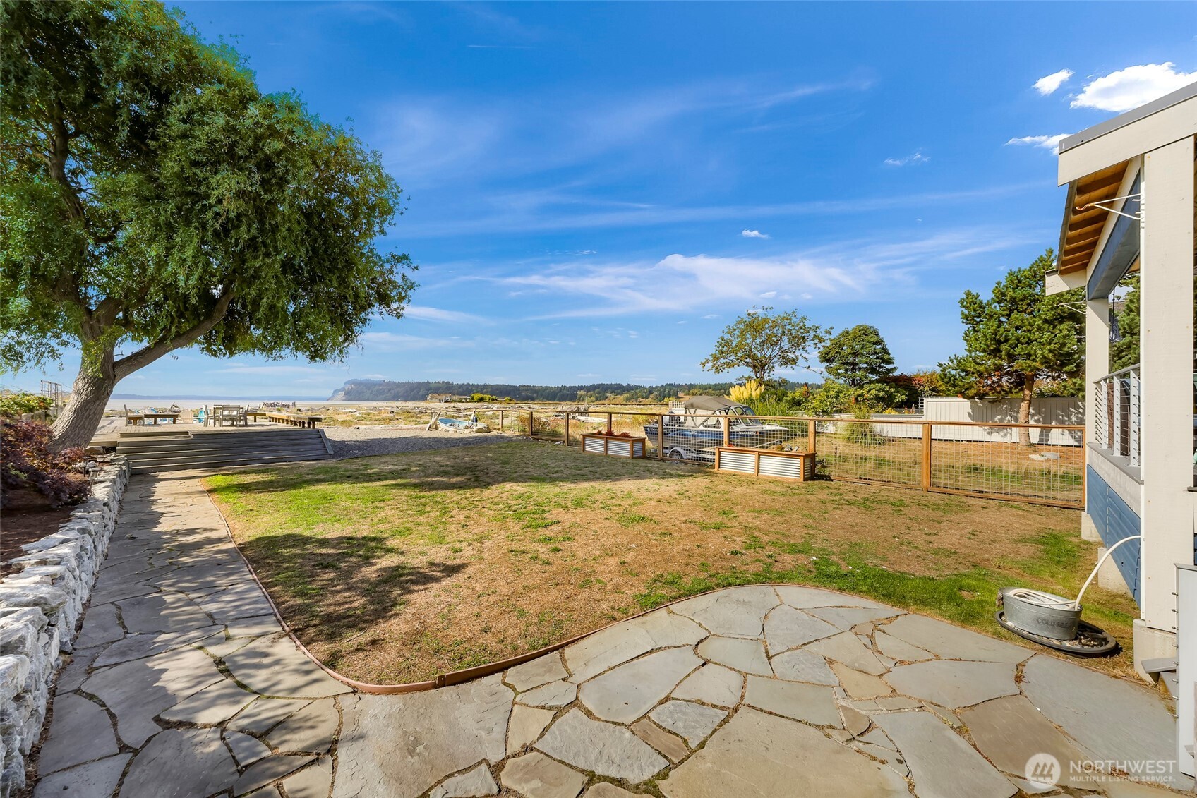 2402 Sunlight Beach Road Property Photo 32