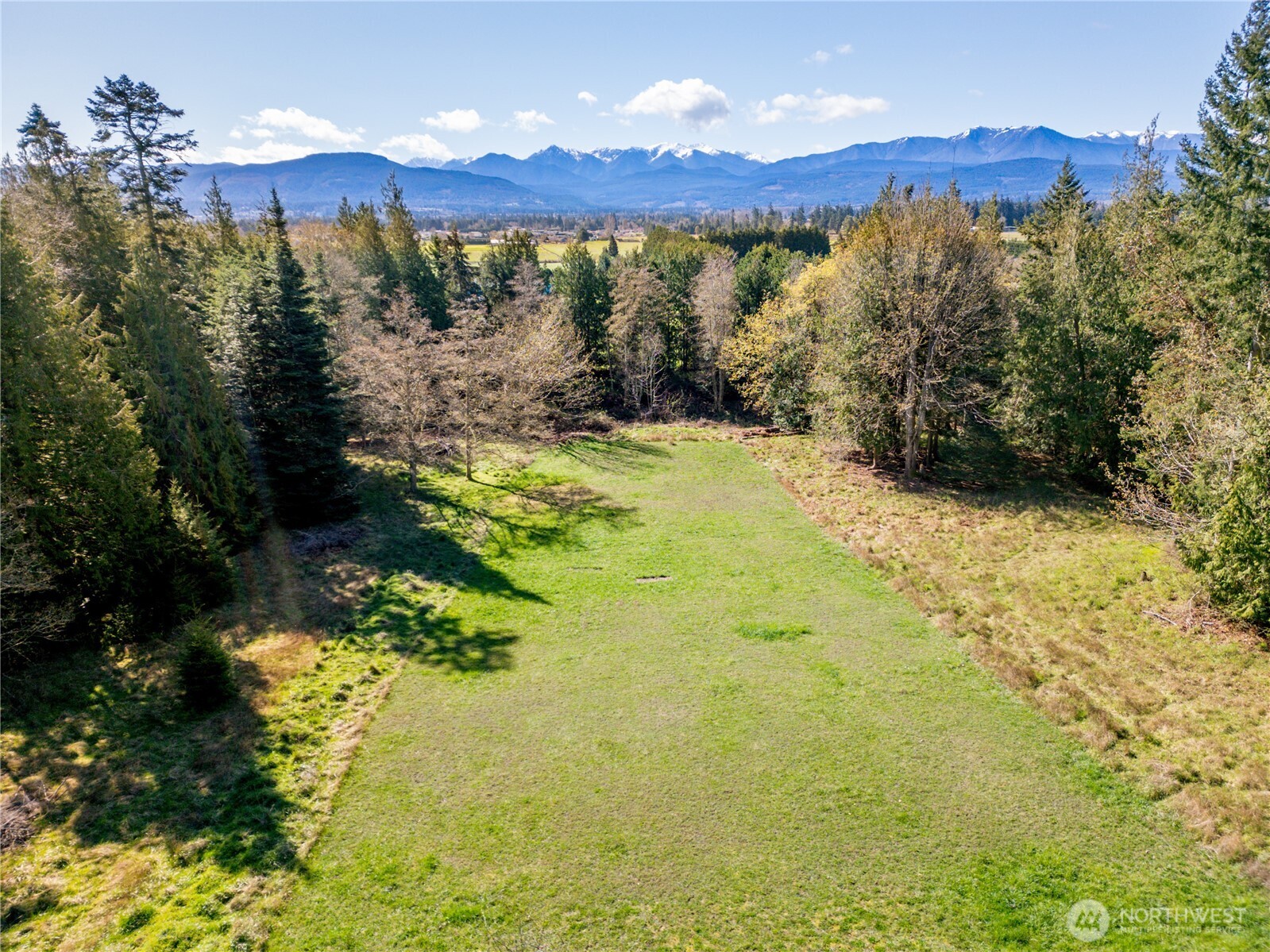 193 Snowberry Lane Property Photo 3
