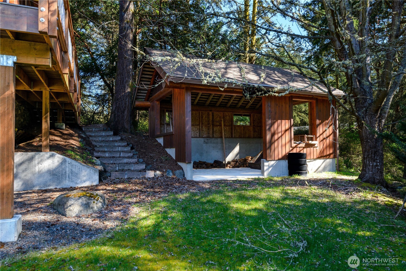 193 Snowberry Lane Property Photo 40