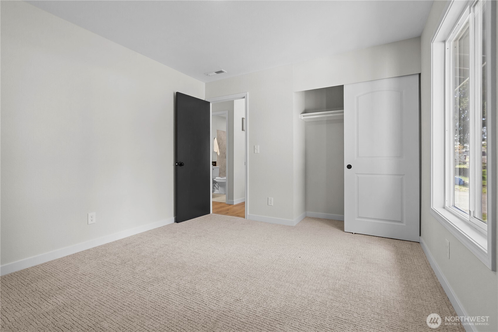 1956 E 65th Street Property Photo 13