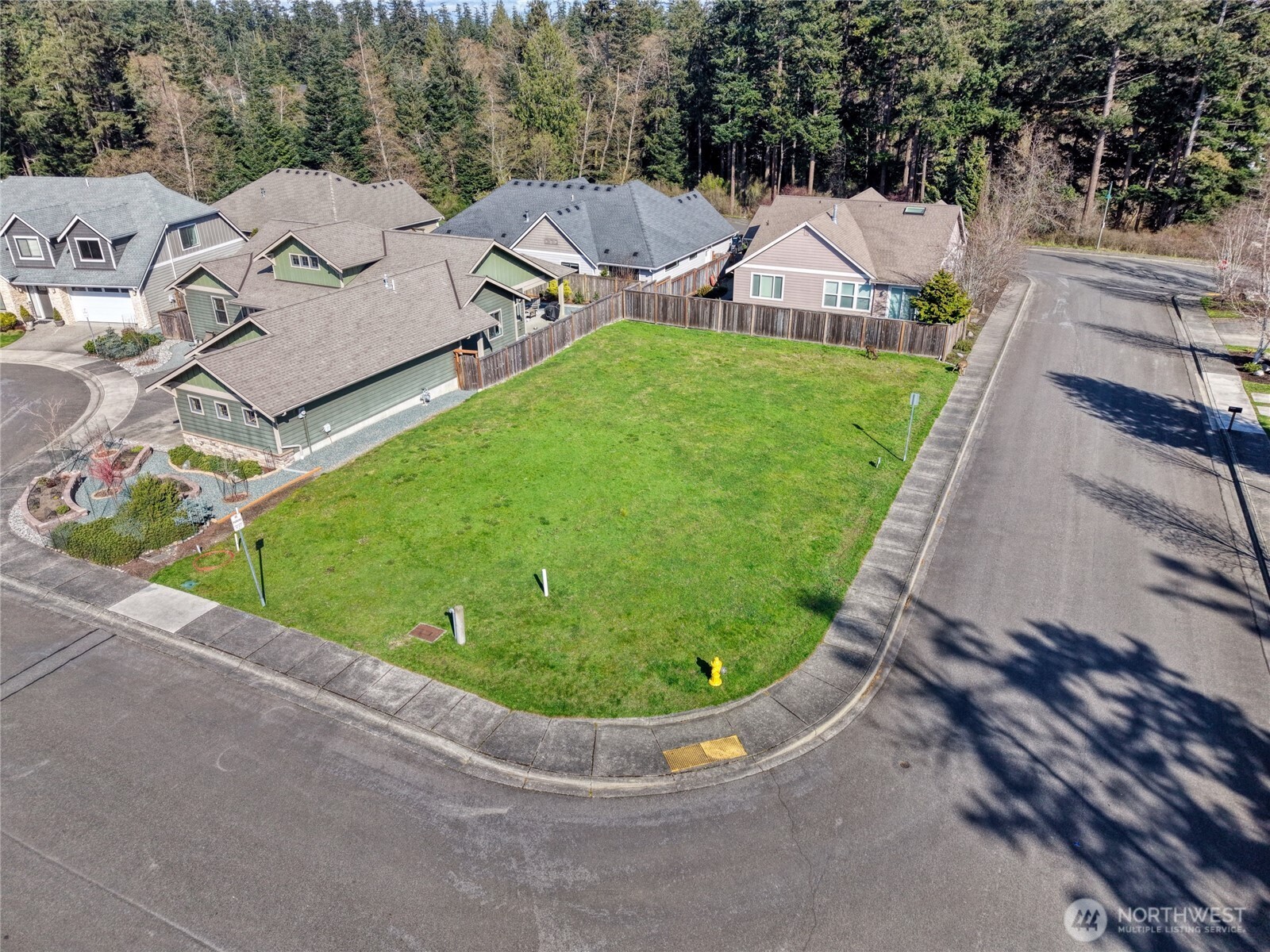 2719 Strom Place Property Photo 10
