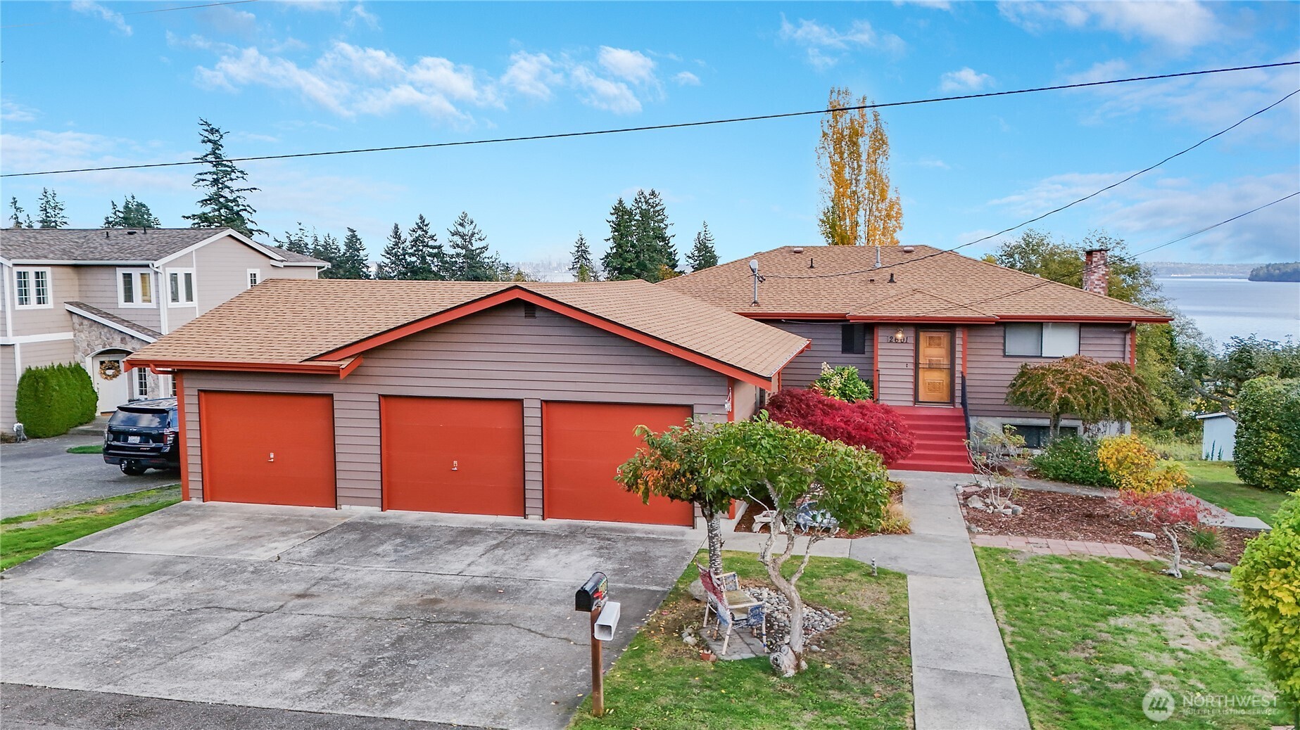 2601 2nd Avenue Property Photo 1