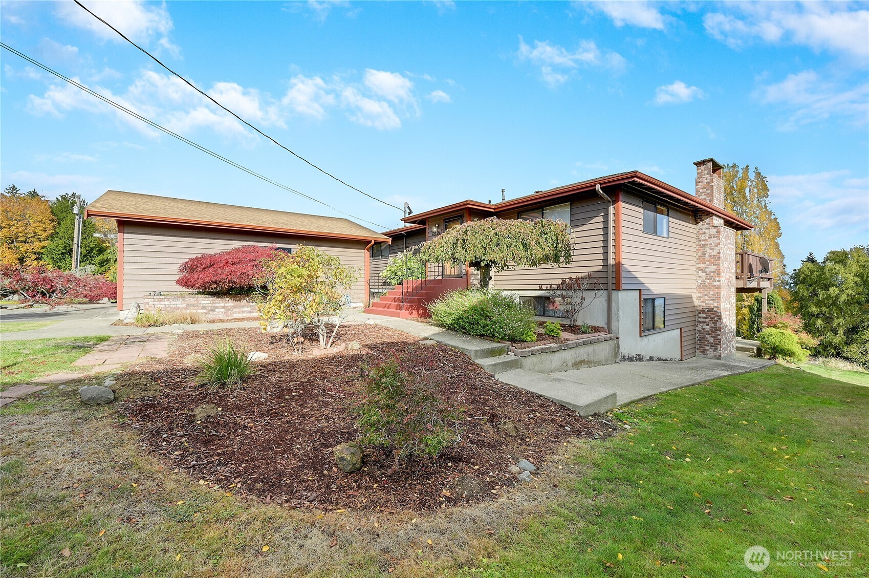 2601 2nd Avenue Property Photo 3