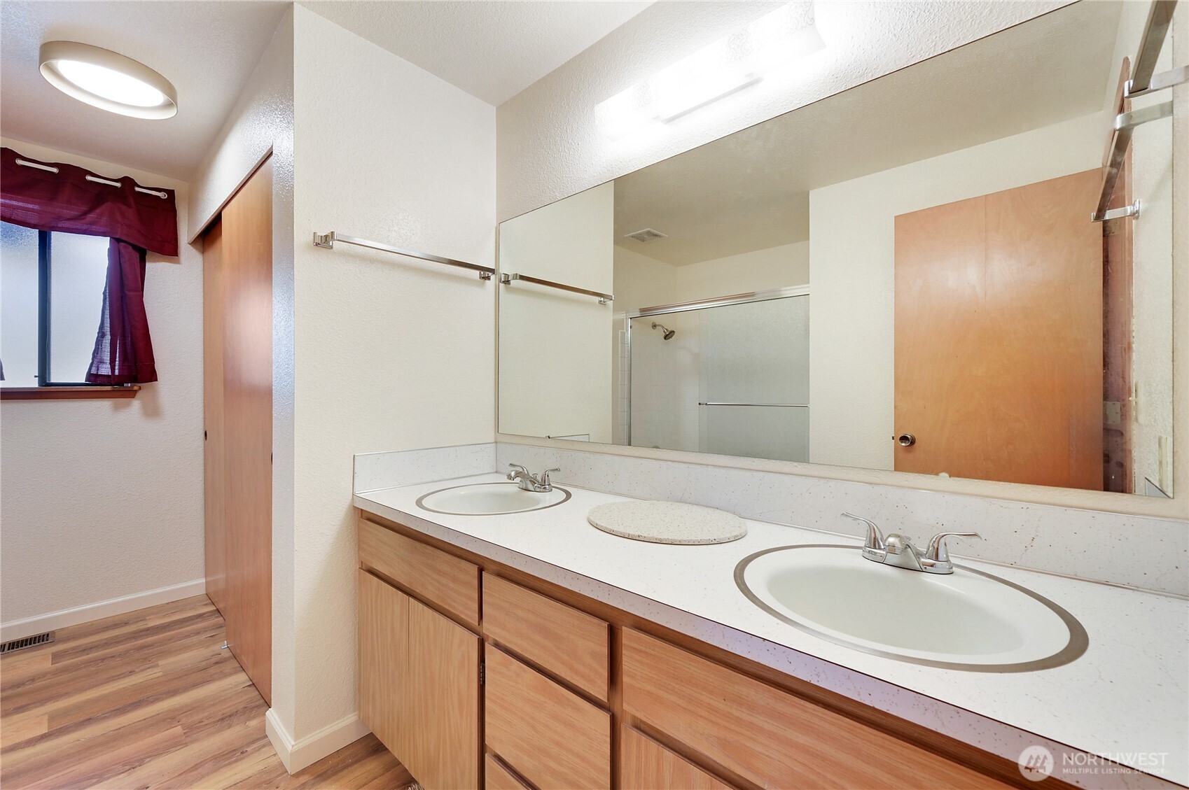 2601 2nd Avenue Property Photo 22