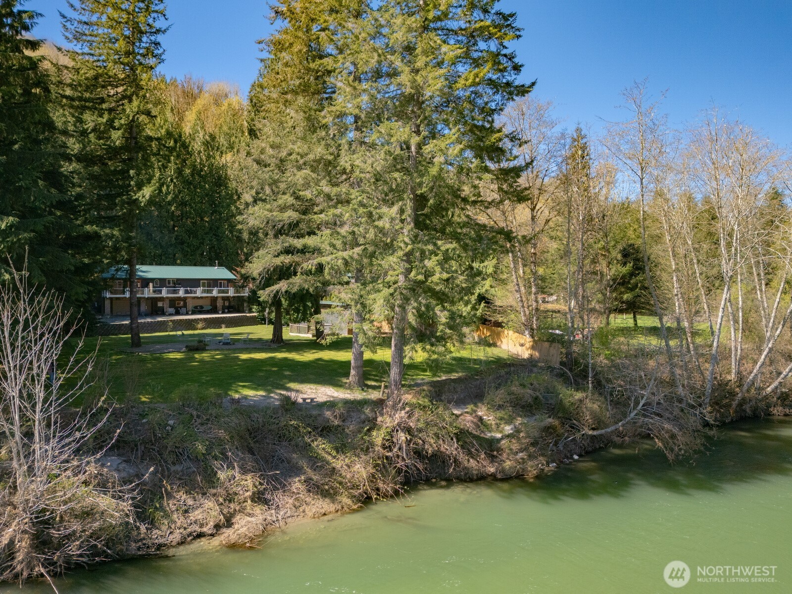 49487 Concrete Sauk Valley Rd Property Photo 1