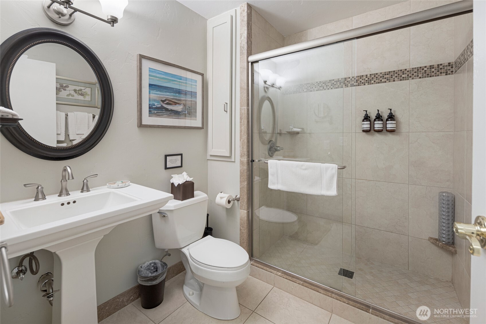 318 Trumpeter Way Property Photo 20