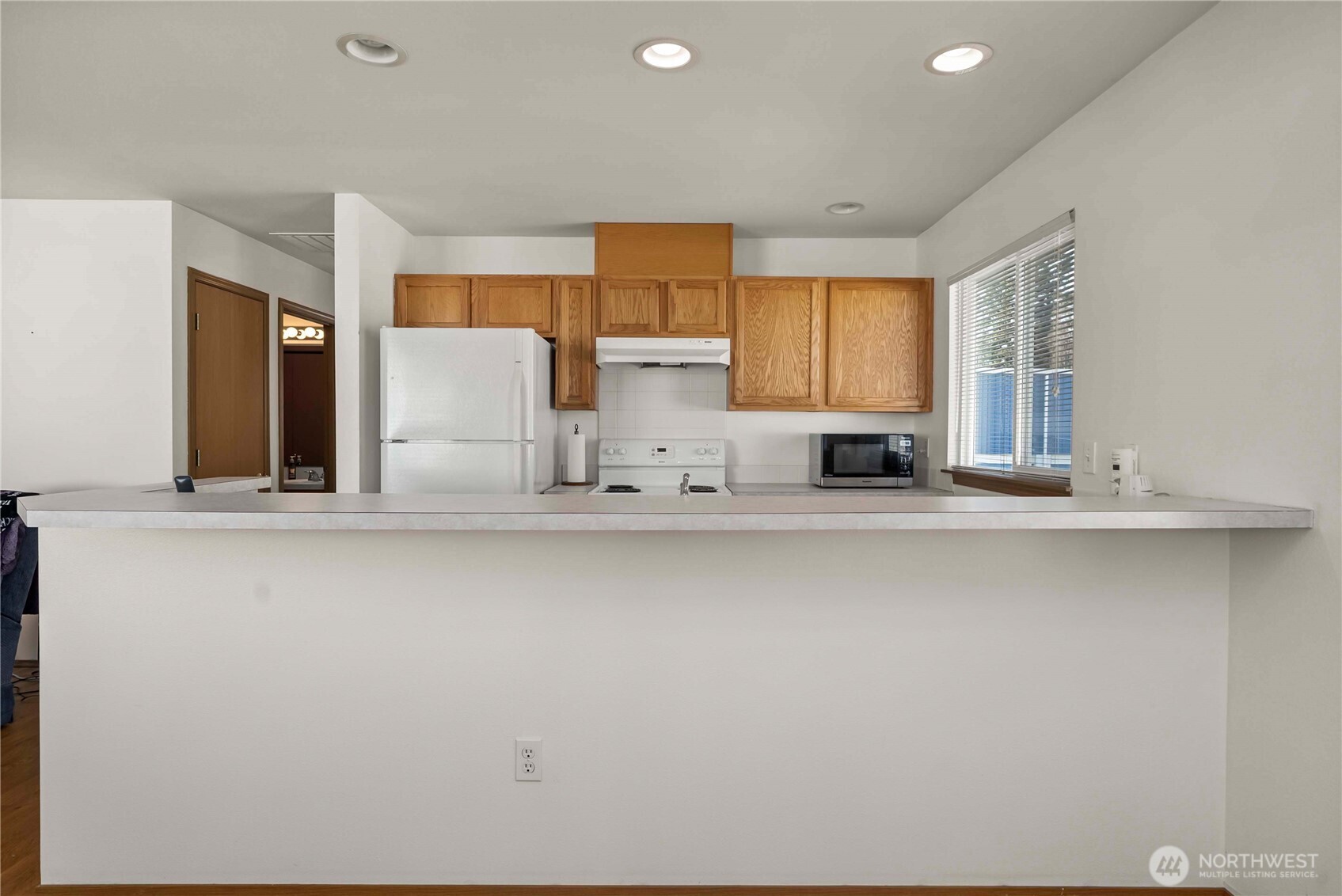 11236 3rd Avenue Property Photo 13