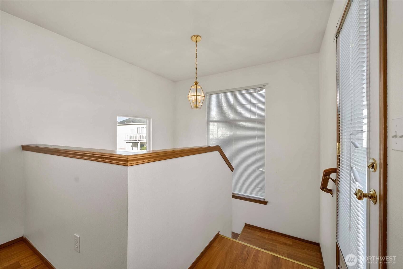 11236 3rd Avenue Property Photo 18