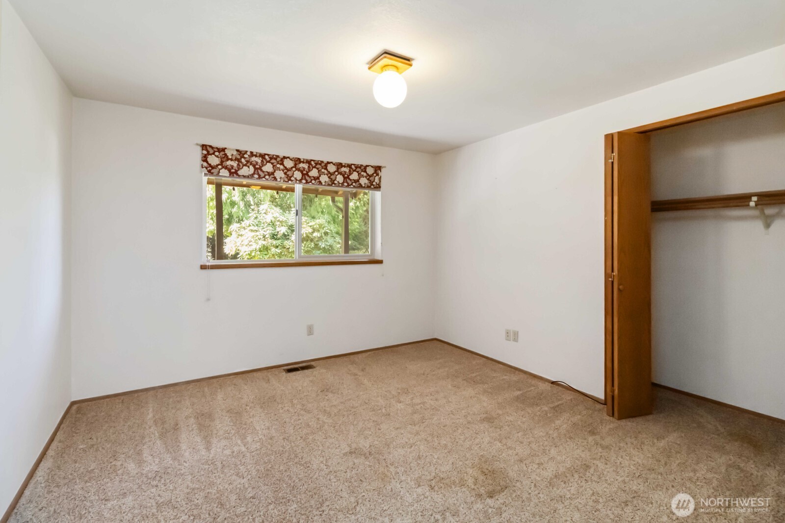 207 Tillicum Drive Property Photo 27