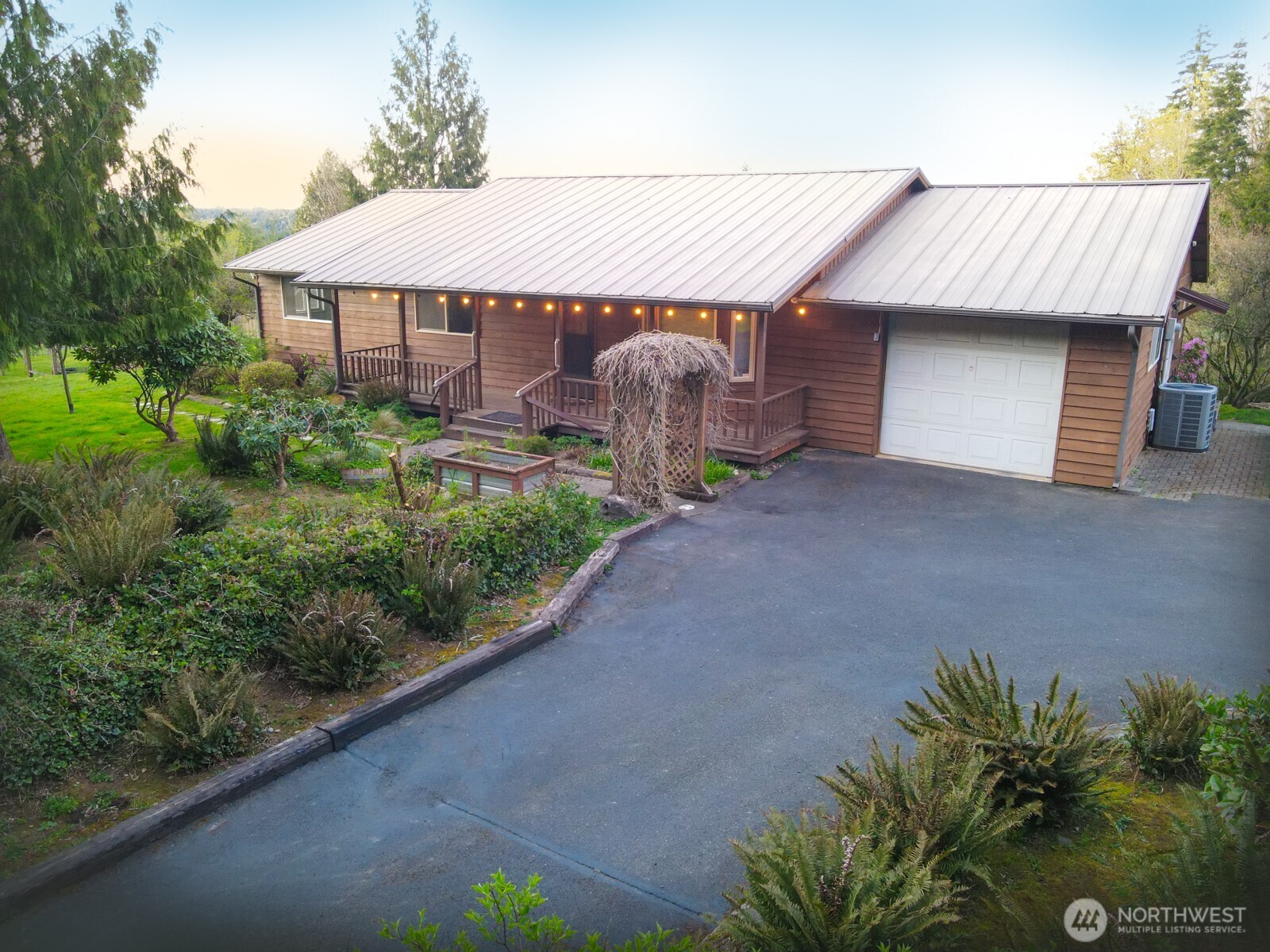 207 Tillicum Drive Property Photo 40