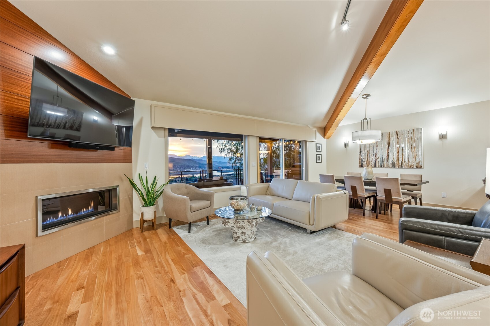 521 23rd Street Property Photo 8