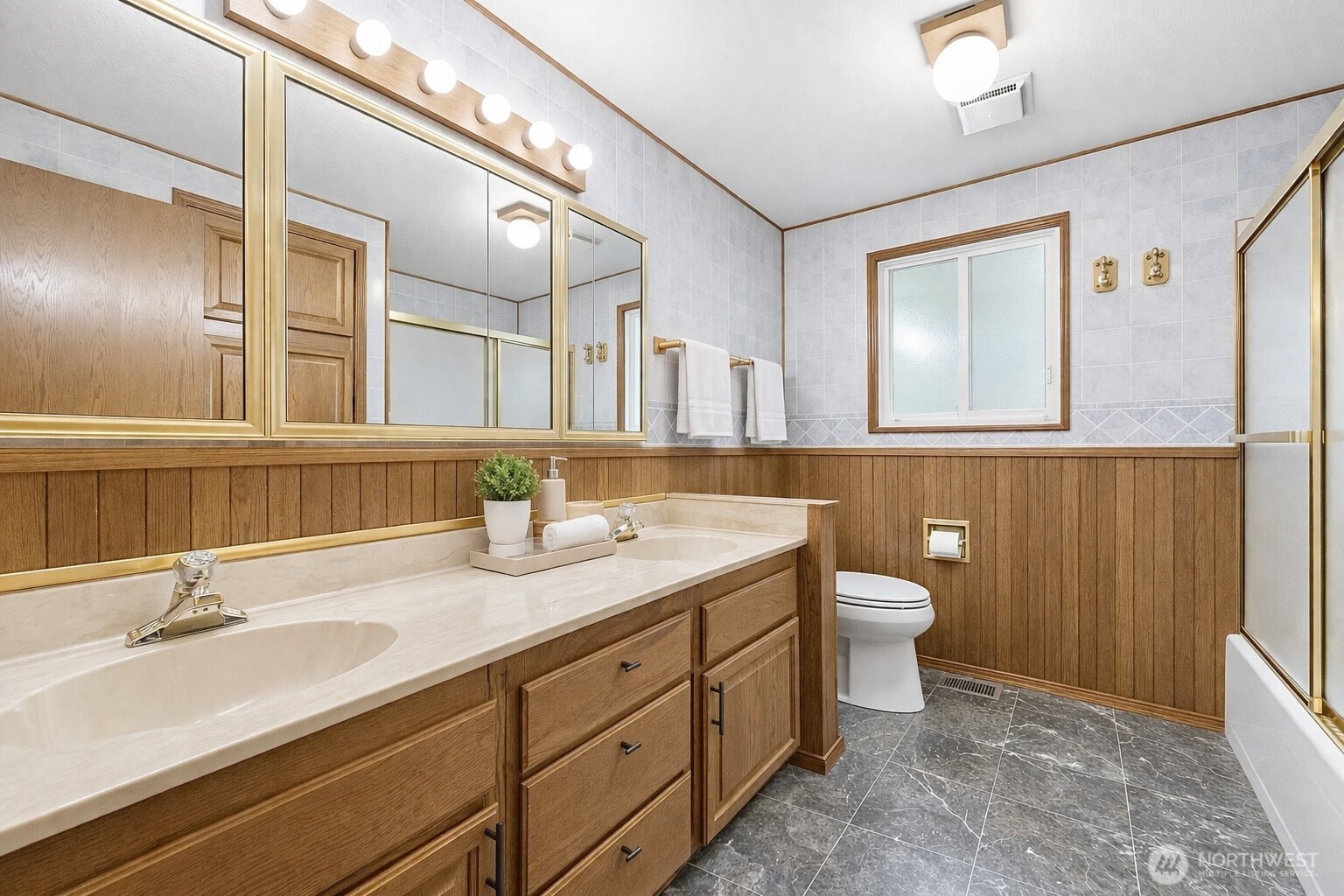 4029 Sanmar Drive Property Photo 17