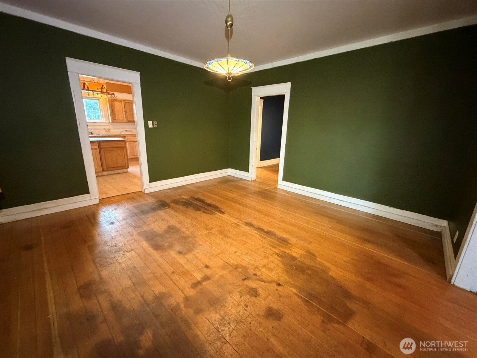 918 W Cushing Street Property Photo 10