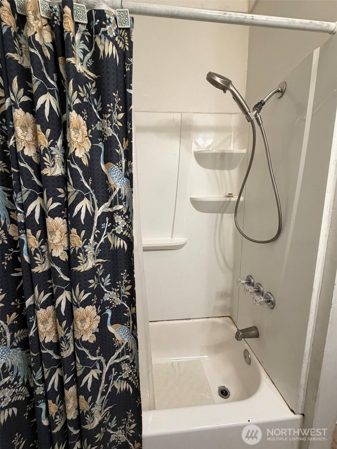 918 W Cushing Street Property Photo 24
