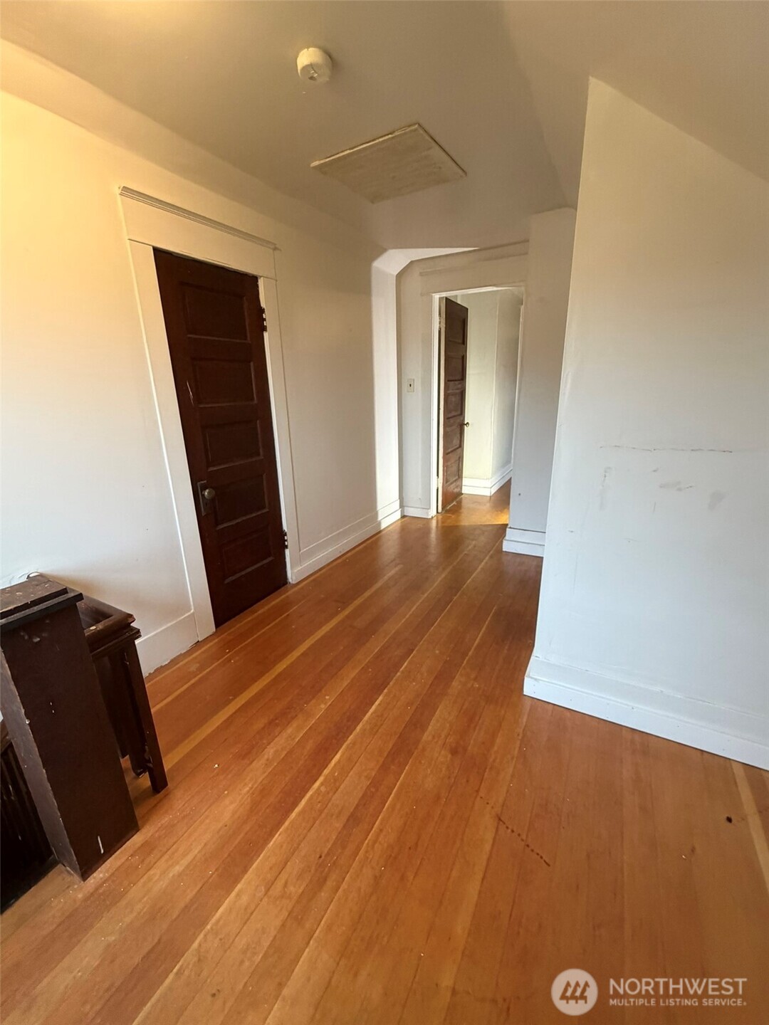 918 W Cushing Street Property Photo 26
