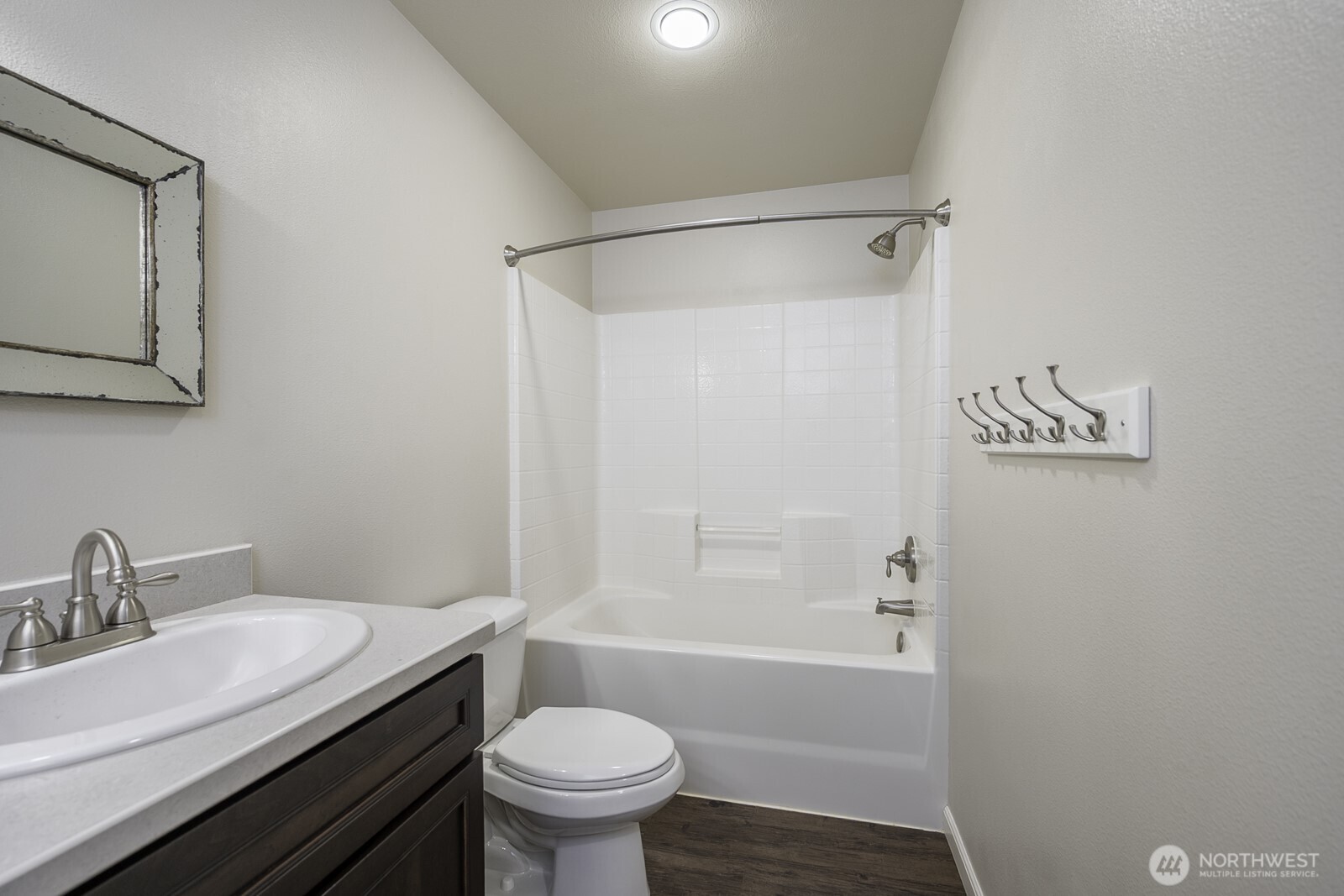 2143 Ne Valley Road Property Photo 31