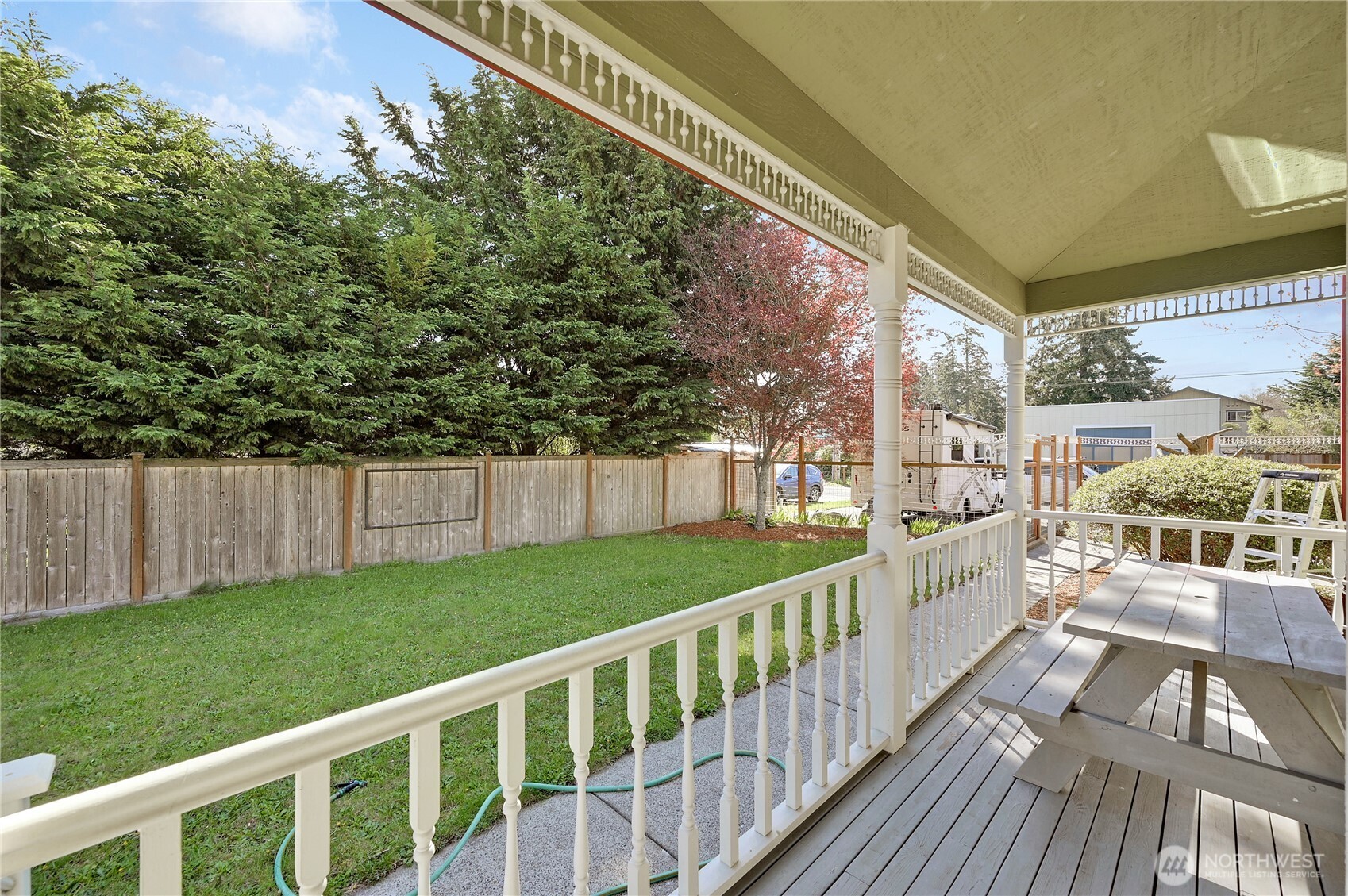 2212 Sheridan Street Property Photo 14