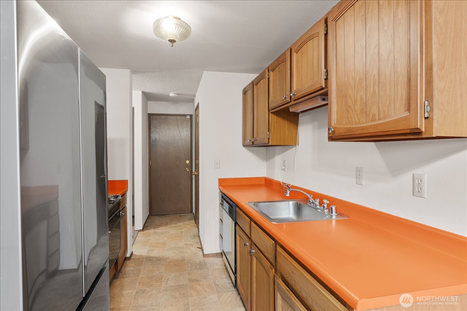 15914 3rd Place C Property Photo 12