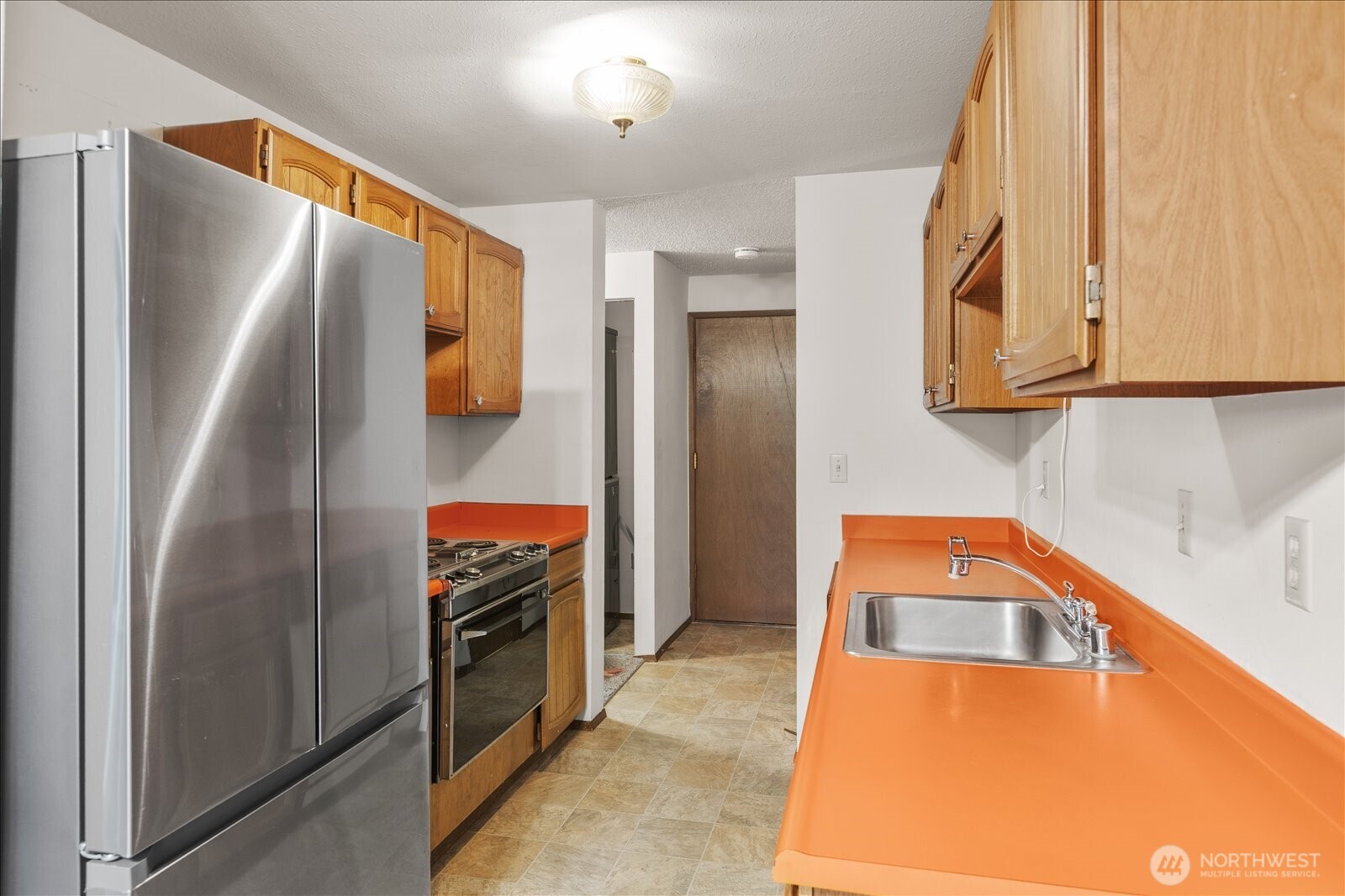 15914 3rd Place C Property Photo 13