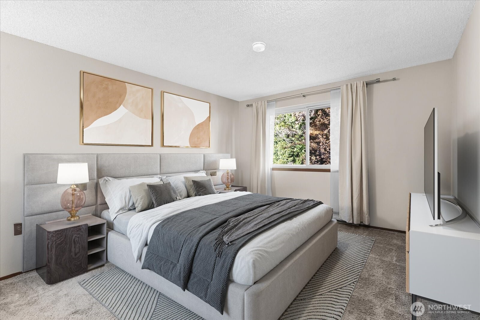 15914 3rd Place C Property Photo 15