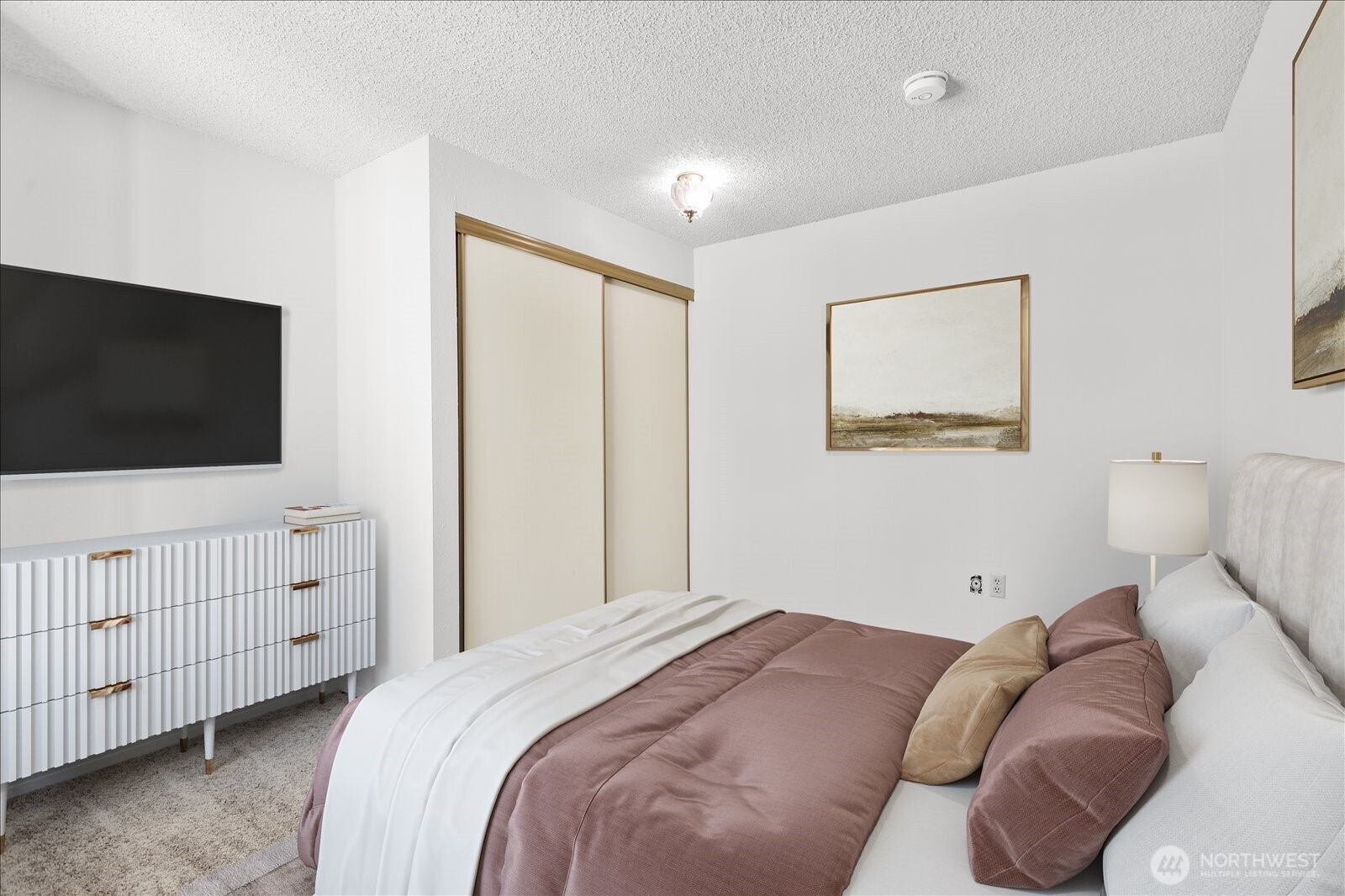 15914 3rd Place C Property Photo 18