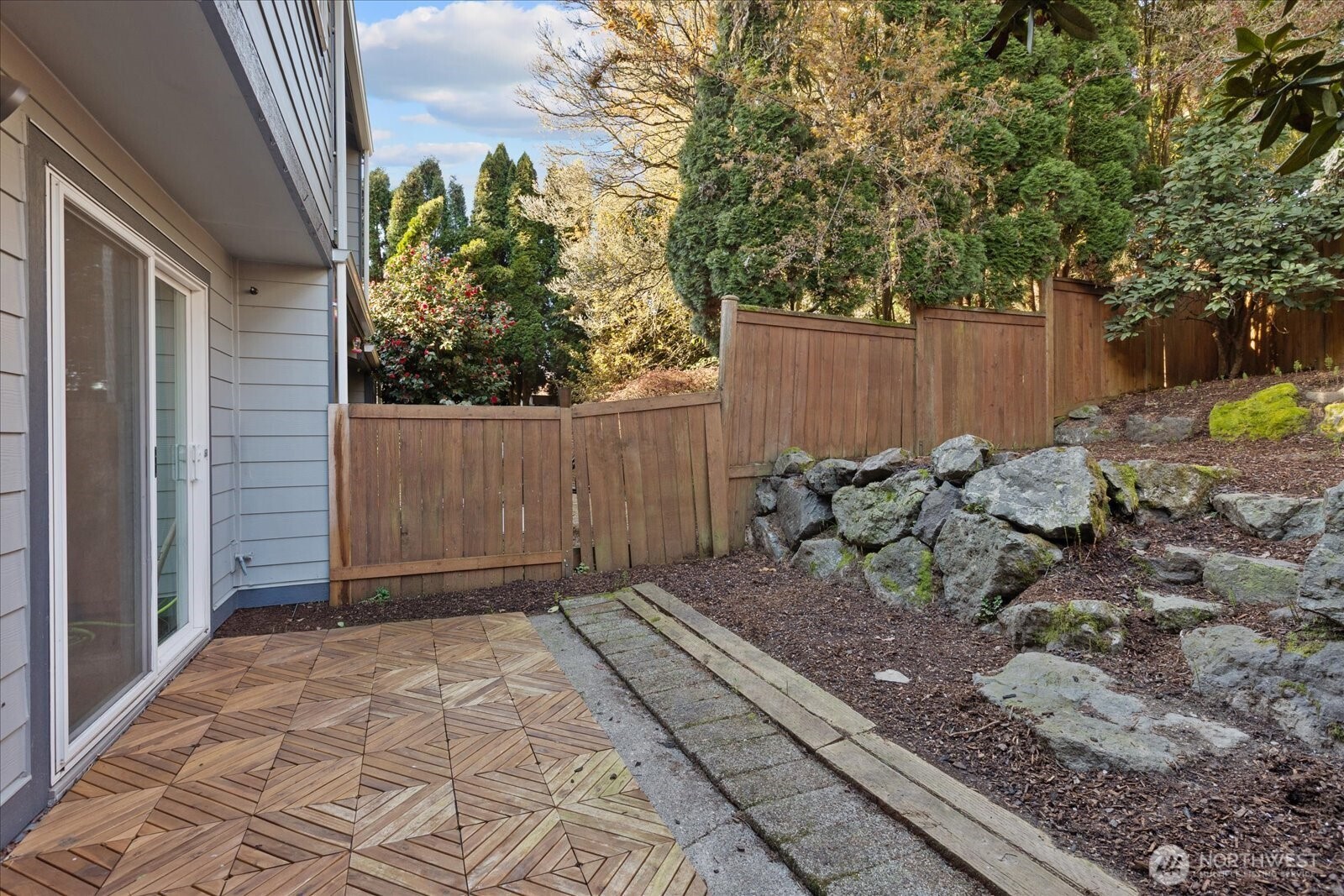 15914 3rd Place C Property Photo 29