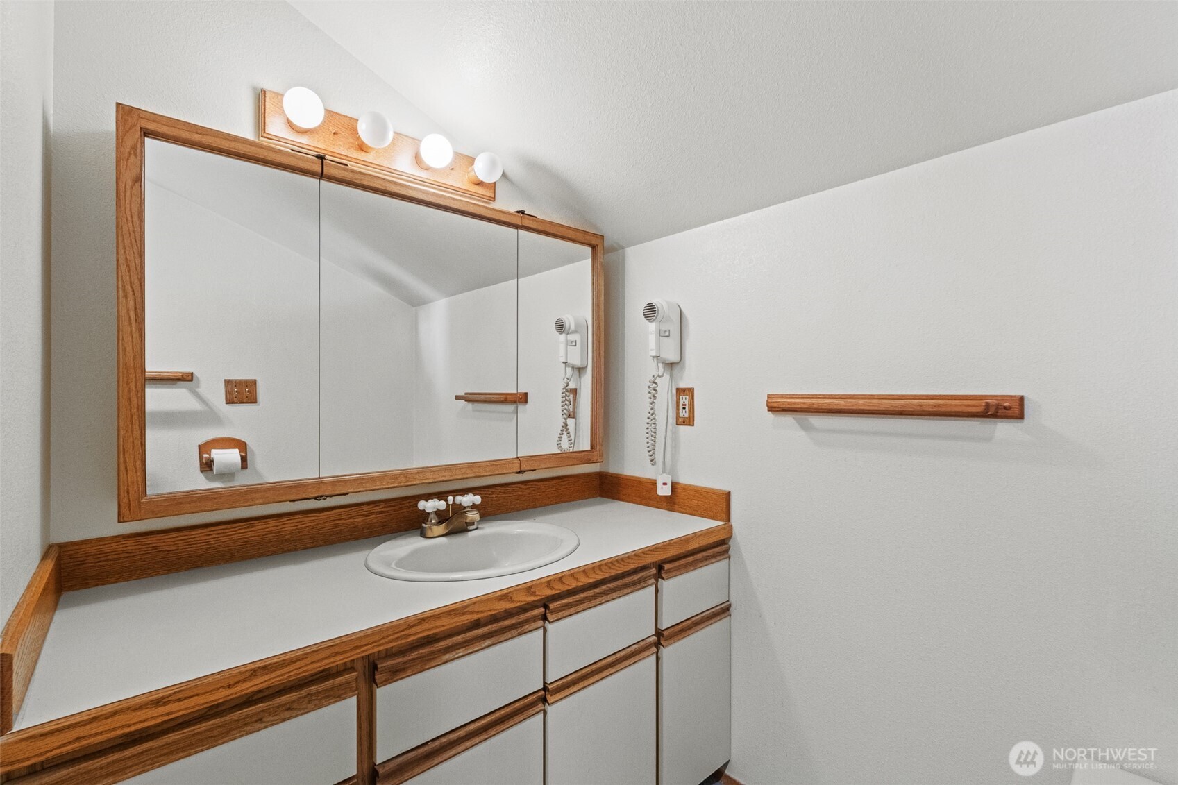 9585 Eagle Creek Property Photo 31