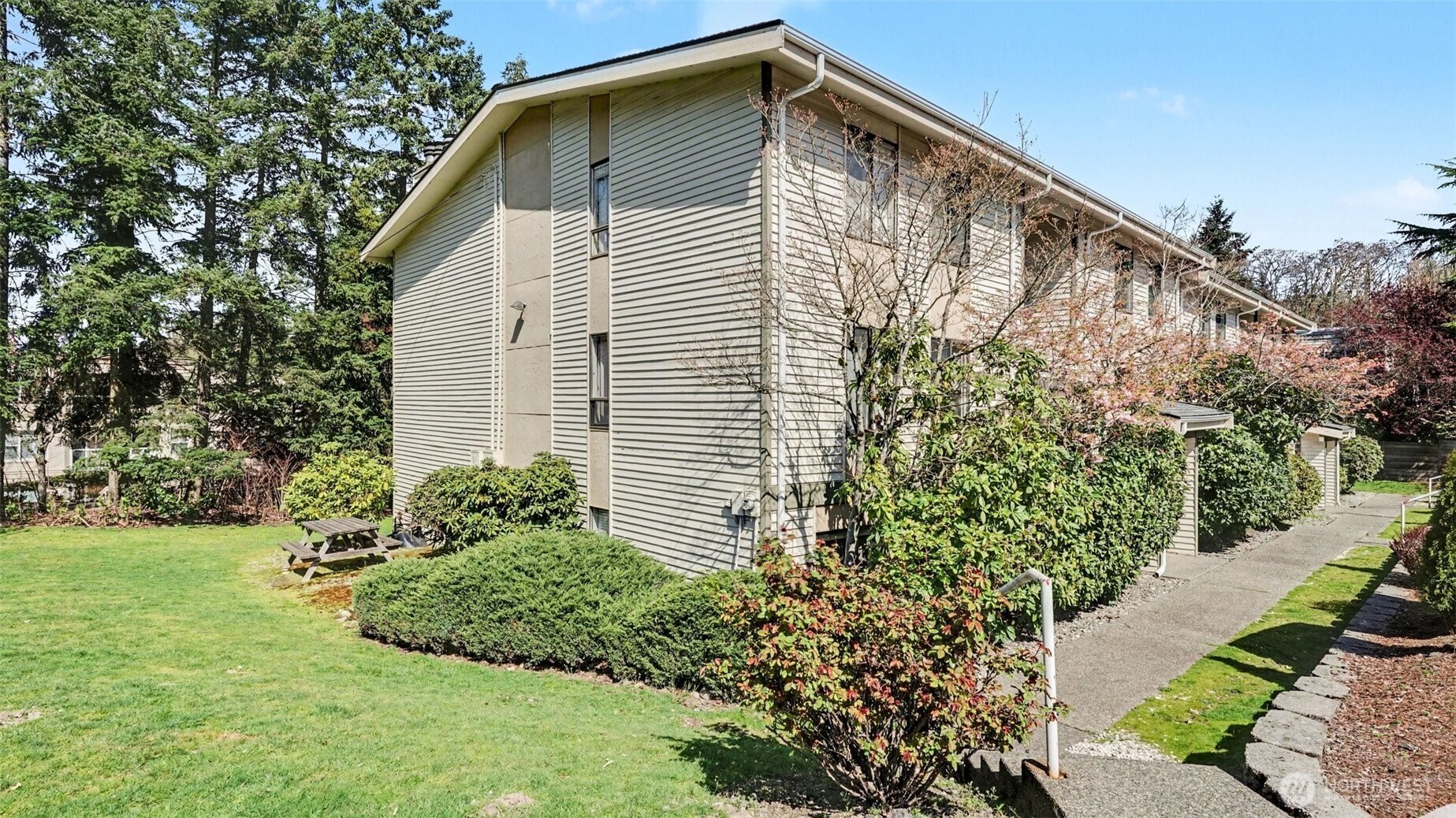 830 Kirkland Way 202 Property Photo 23