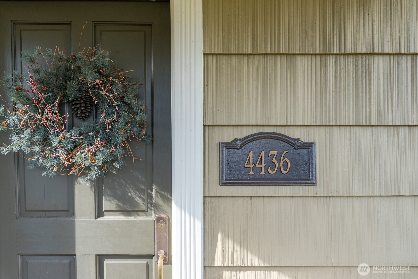 4436 Seahurst Property Photo 5