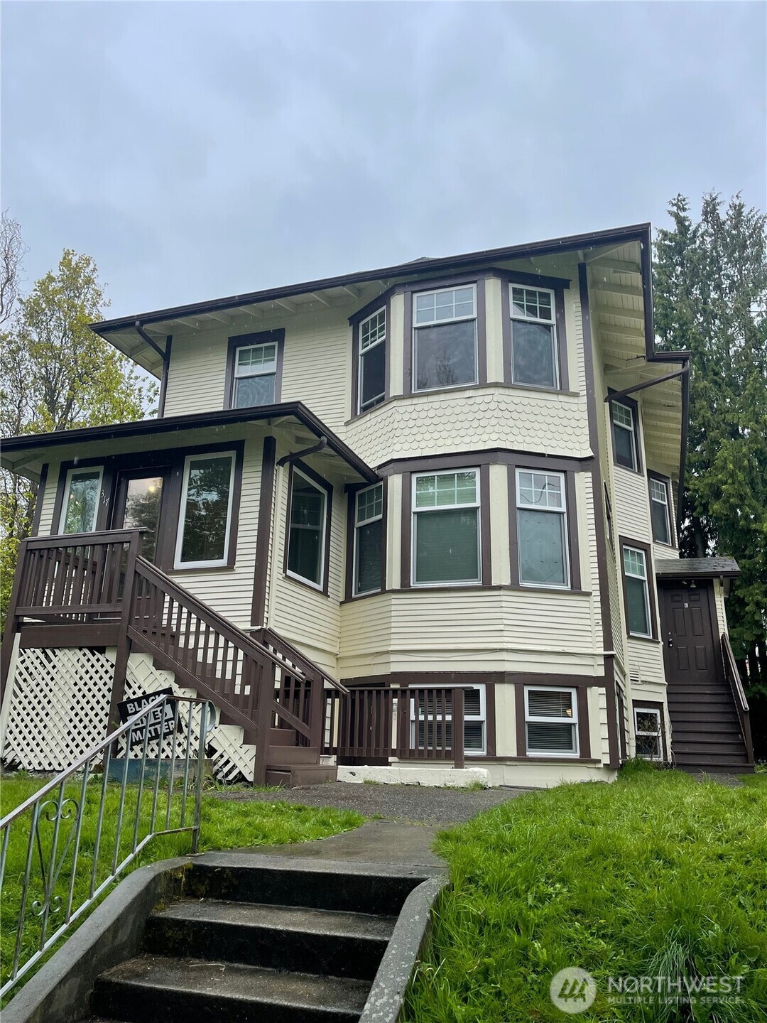 317 17th Avenue Property Photo 1