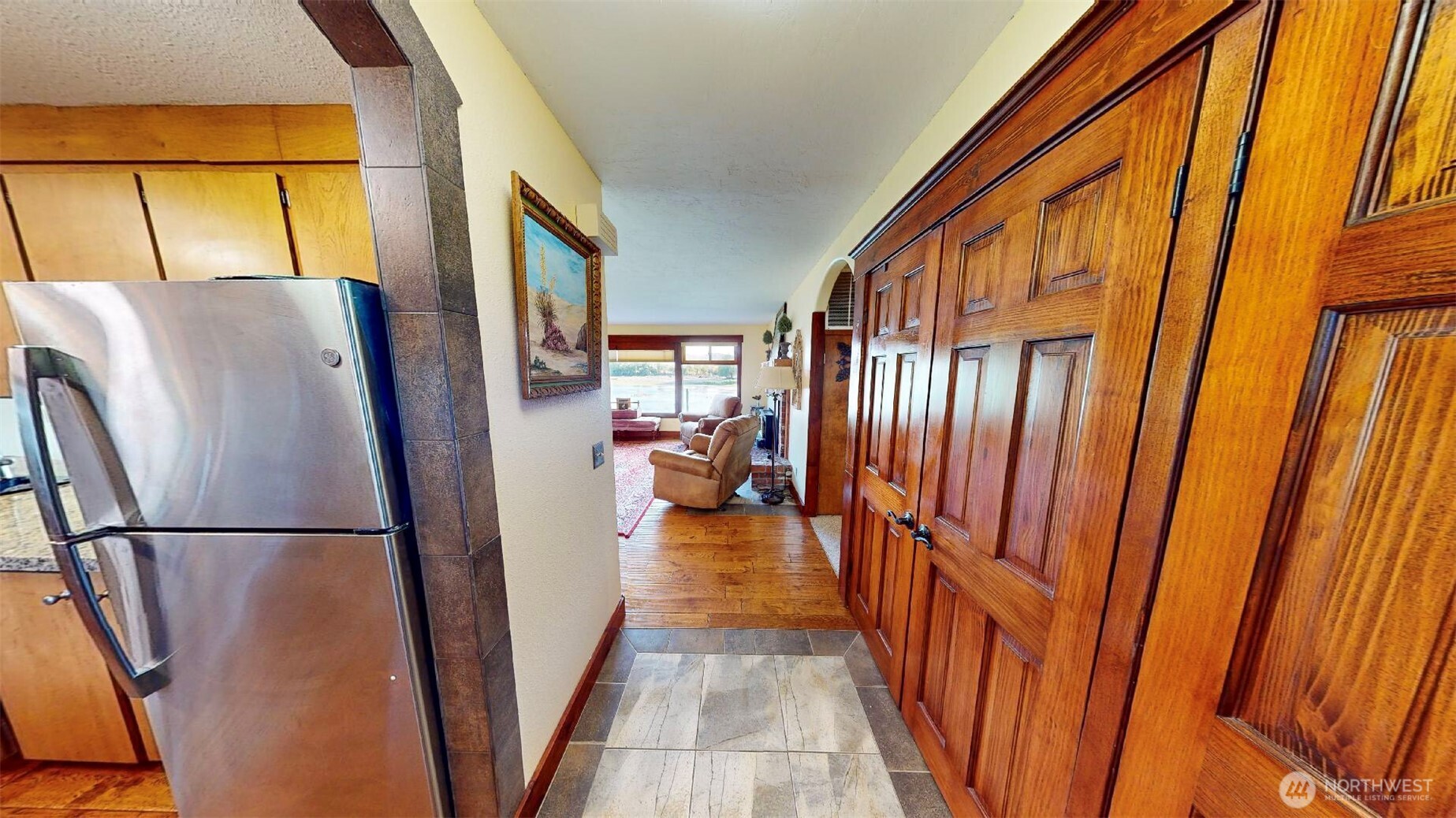 725 Okoma Drive Property Photo 13
