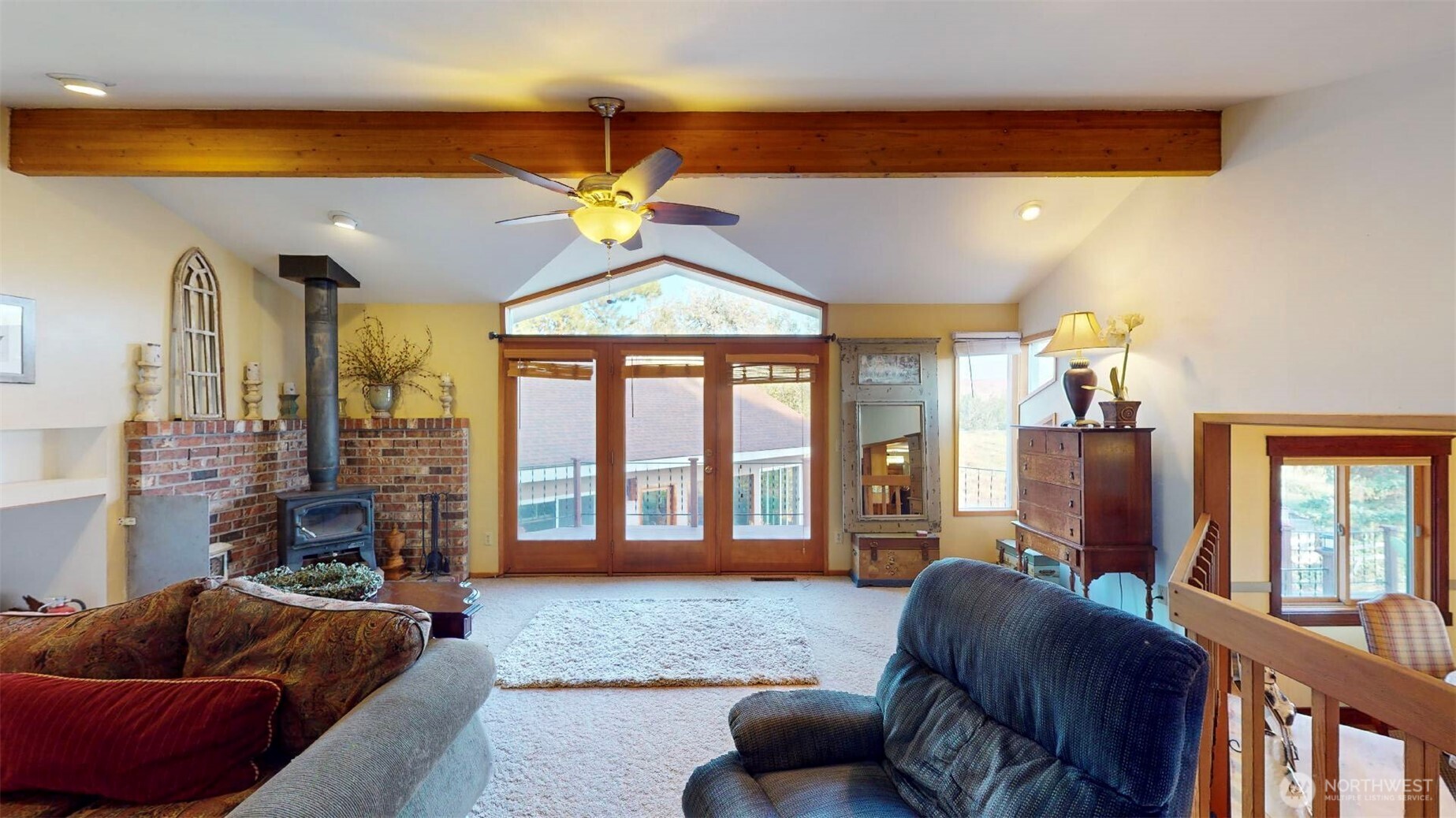 725 Okoma Drive Property Photo 16