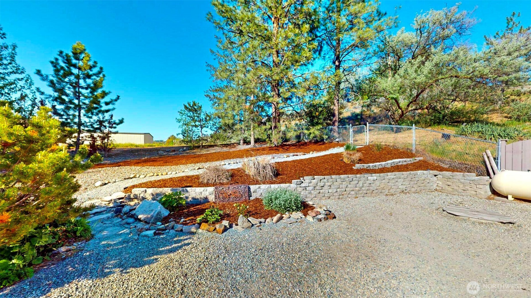 725 Okoma Drive Property Photo 39