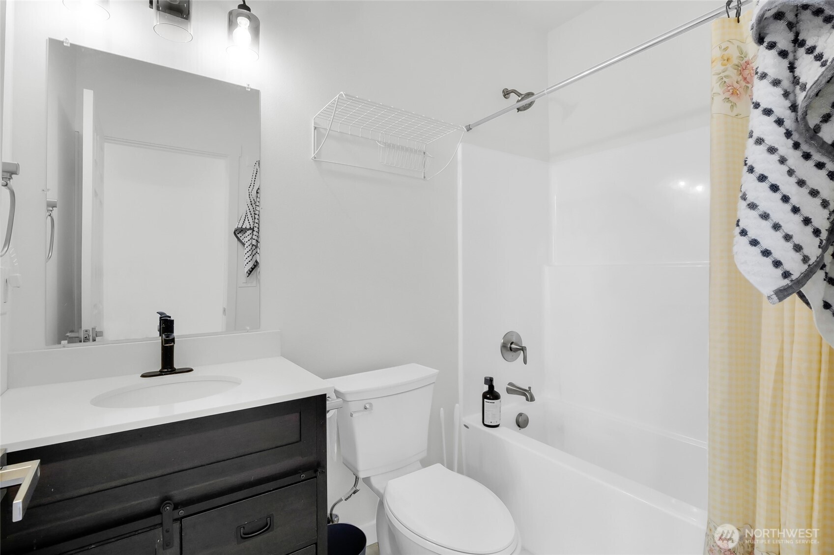 423 2nd Avenue Property Photo 28