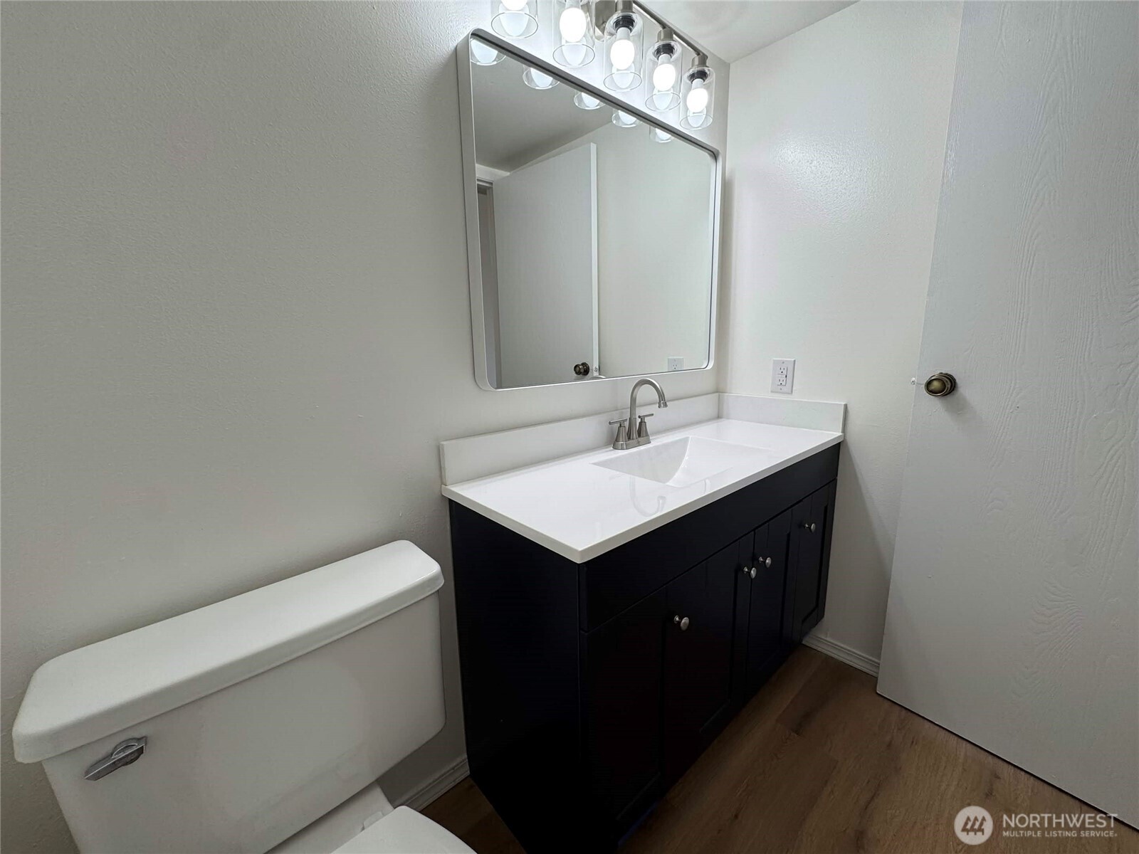 8823 Holly Drive H204 Property Photo 7