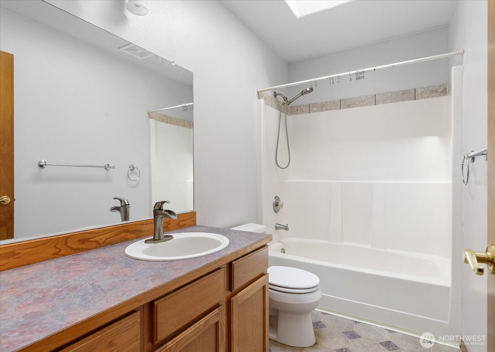 648 Hacienda Drive Property Photo 25