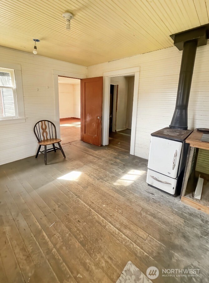 2900 Alexson Road Property Photo 10