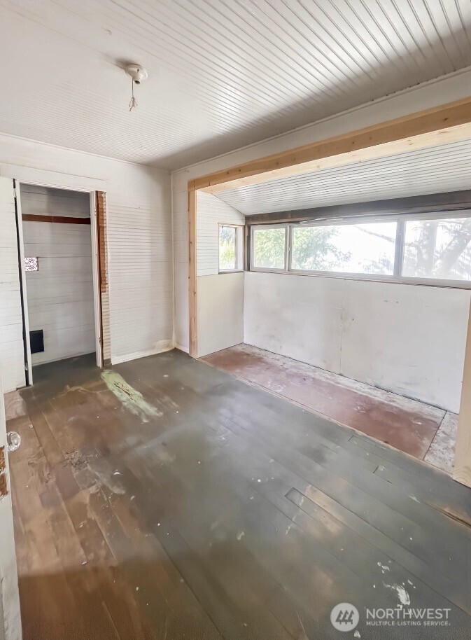 2900 Alexson Road Property Photo 13