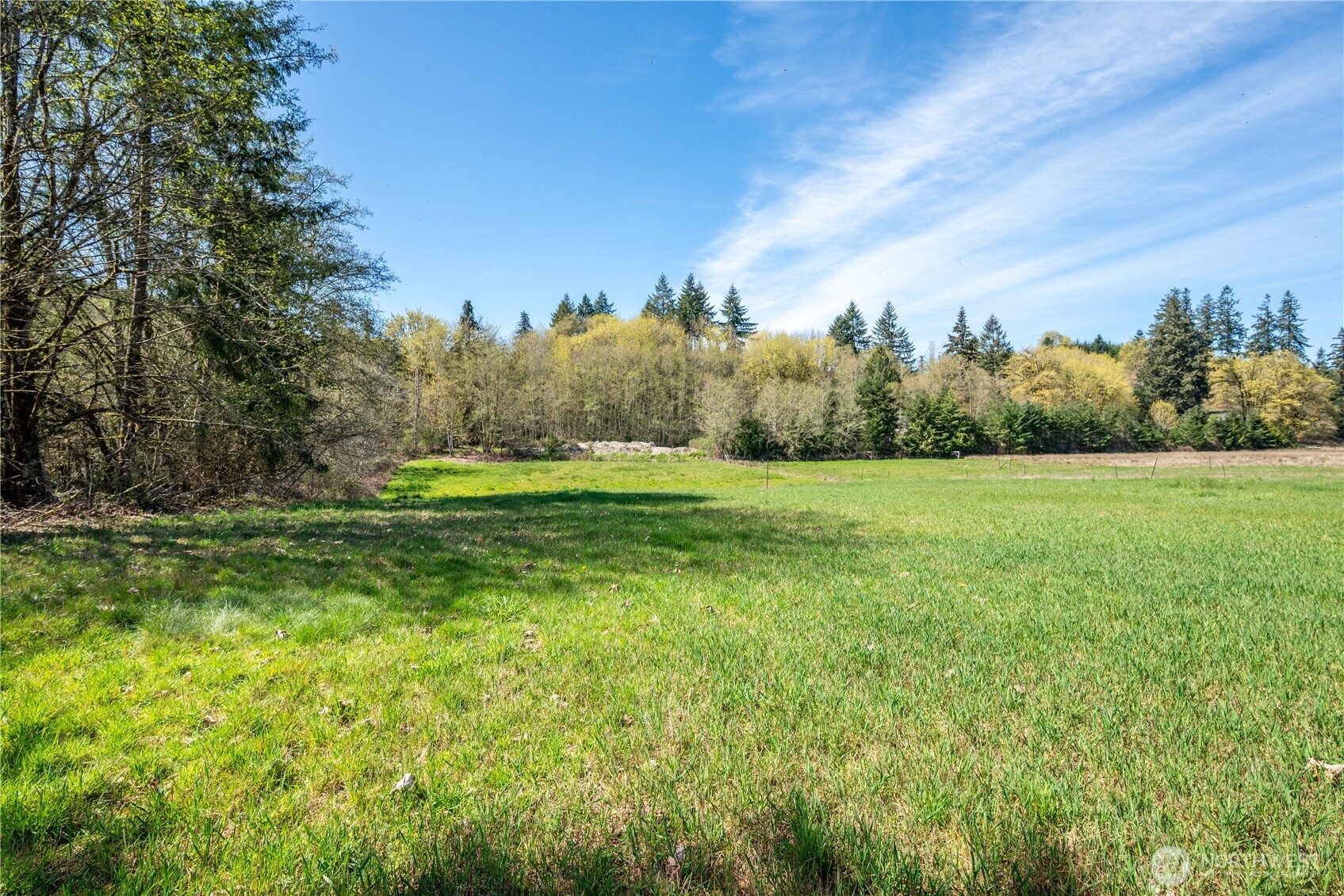 100 Magpie Drive Property Photo 1