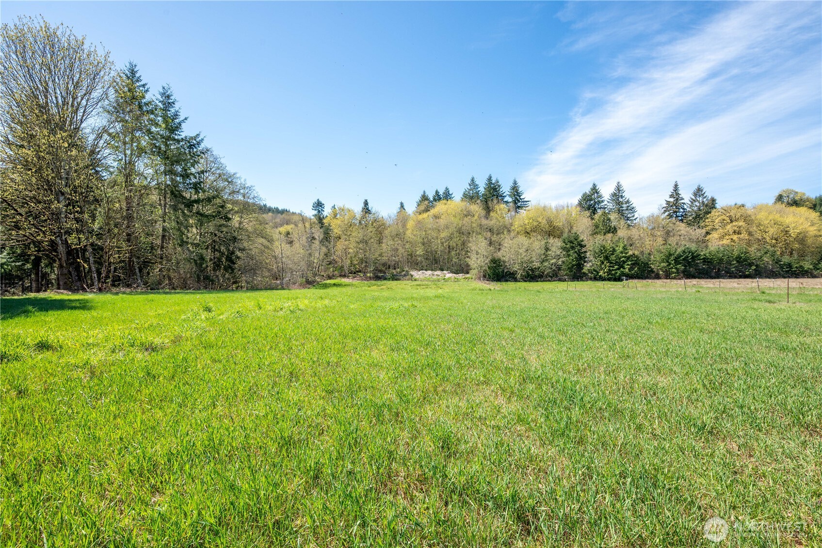 100 Magpie Drive Property Photo 2