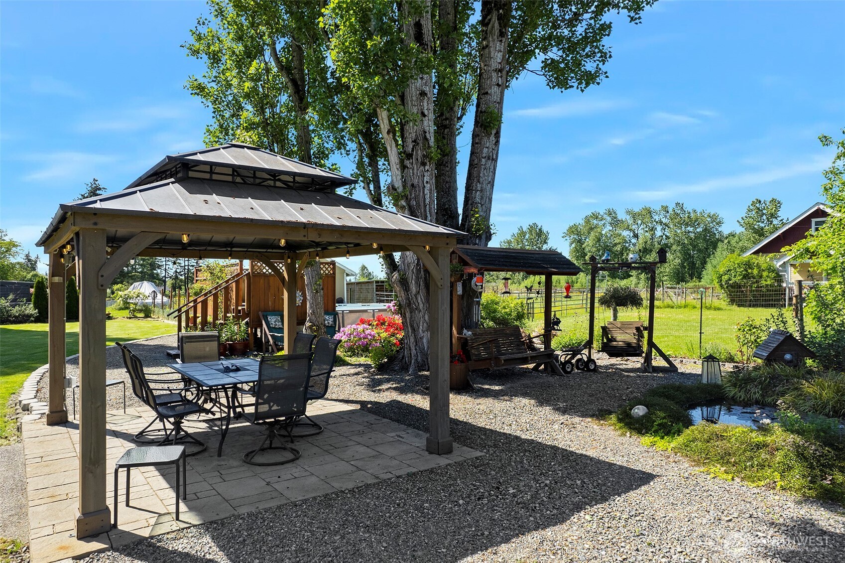 3409 104th Street Property Photo 9