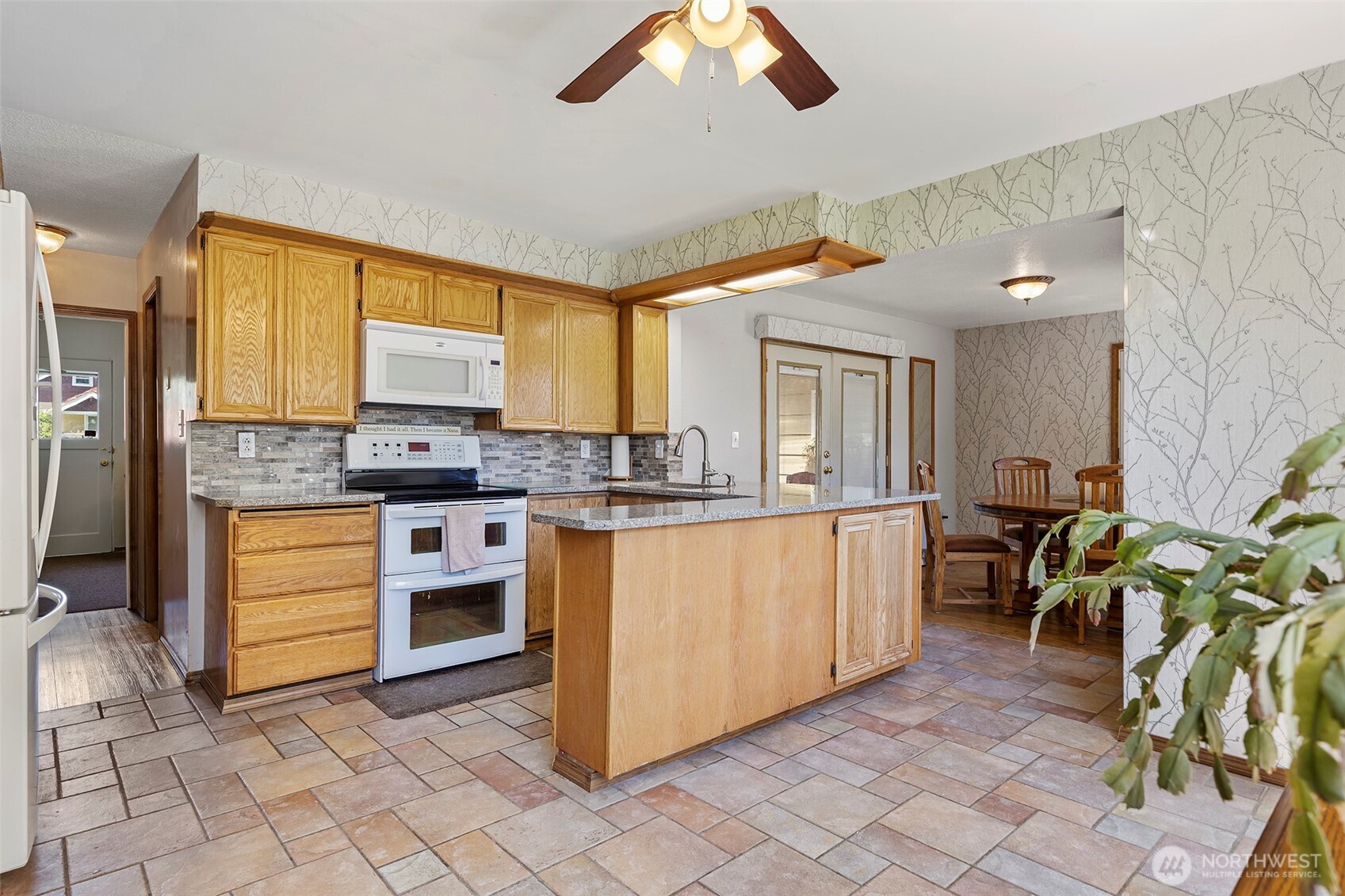 3409 104th Street Property Photo 17