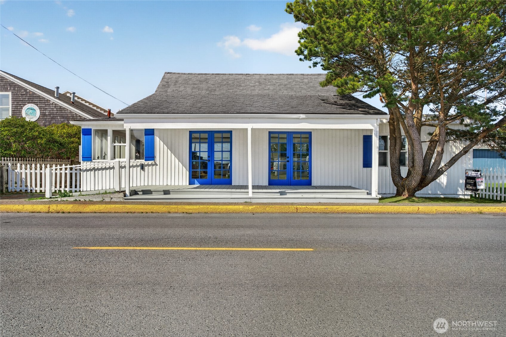 106 5th Street Property Photo 2