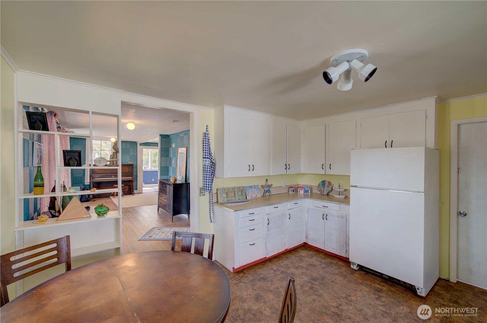106 5th Street Property Photo 12