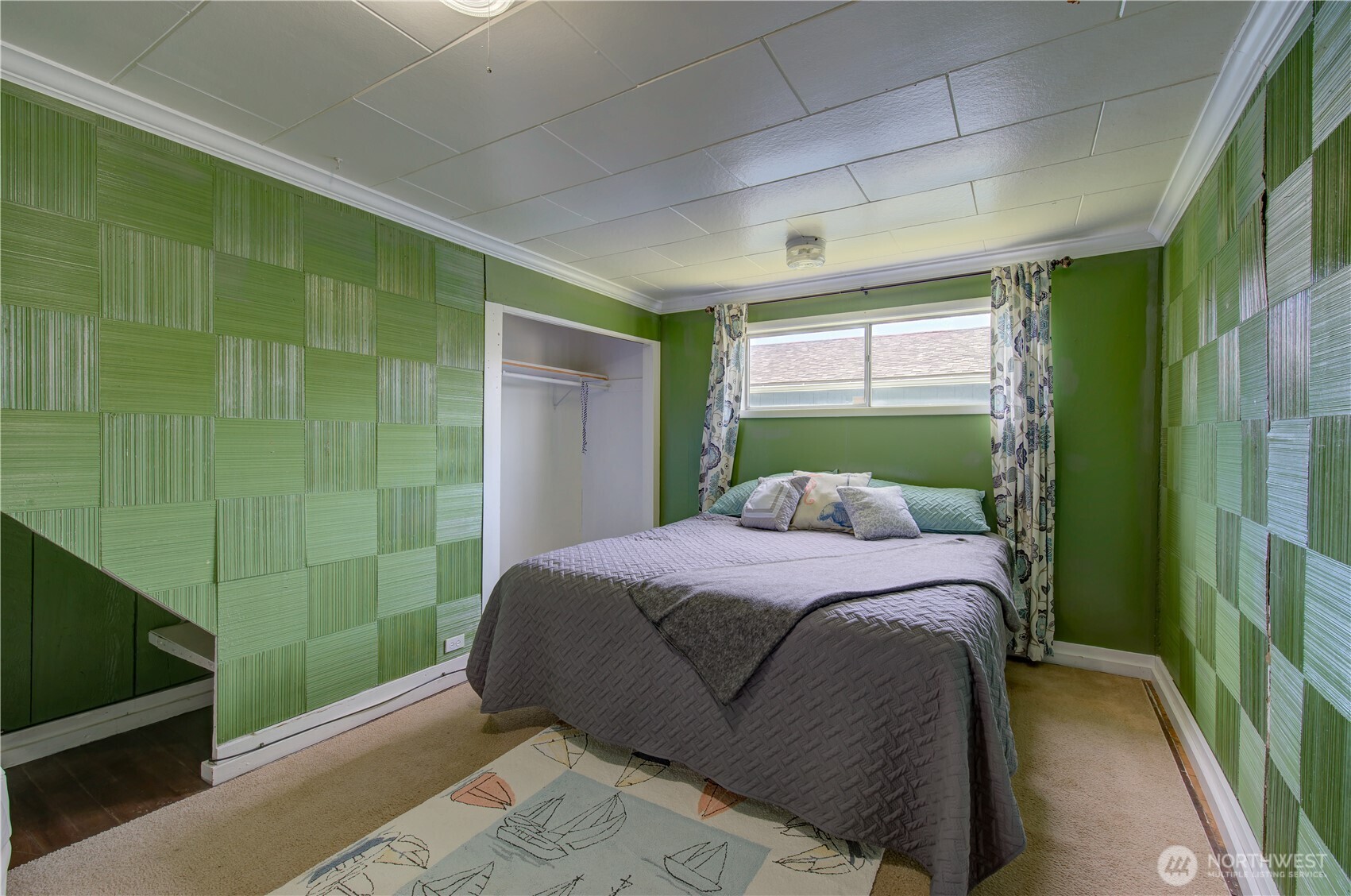 106 5th Street Property Photo 18