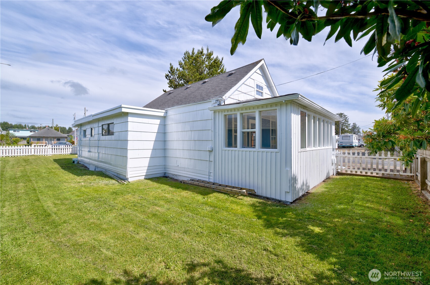 106 5th Street Property Photo 26