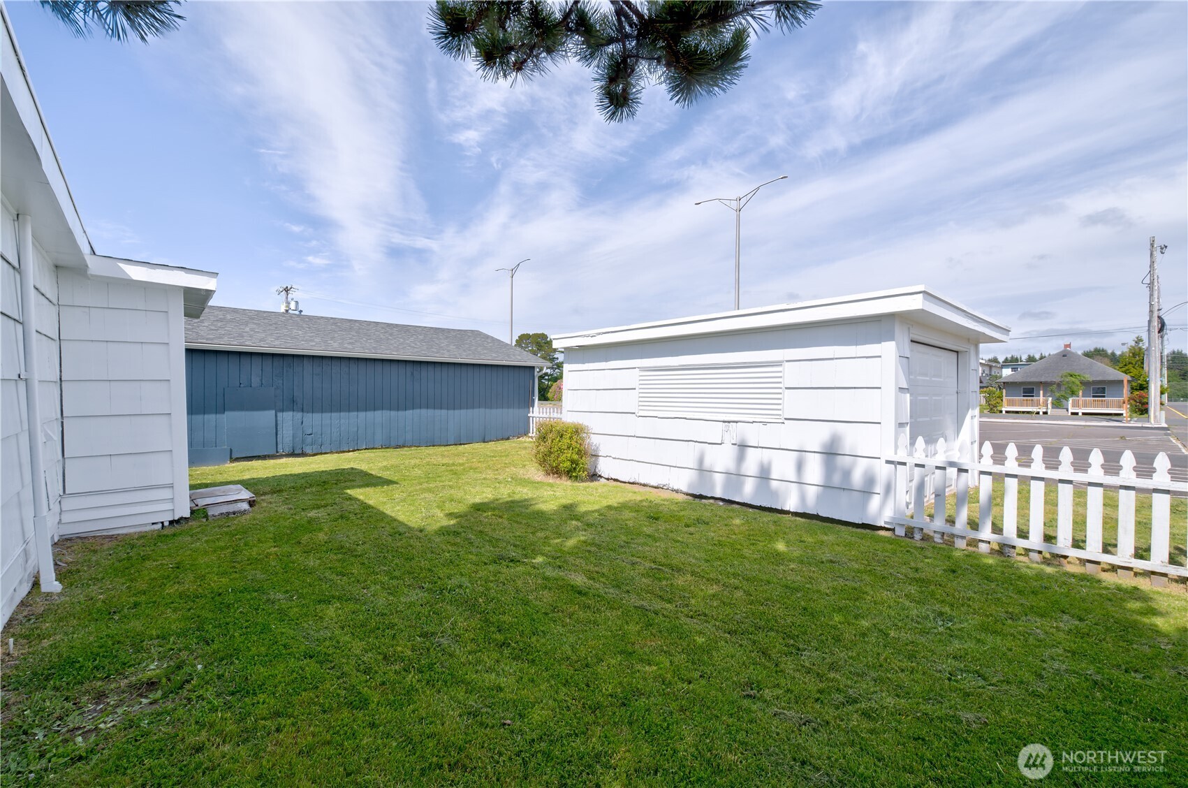 106 5th Street Property Photo 28