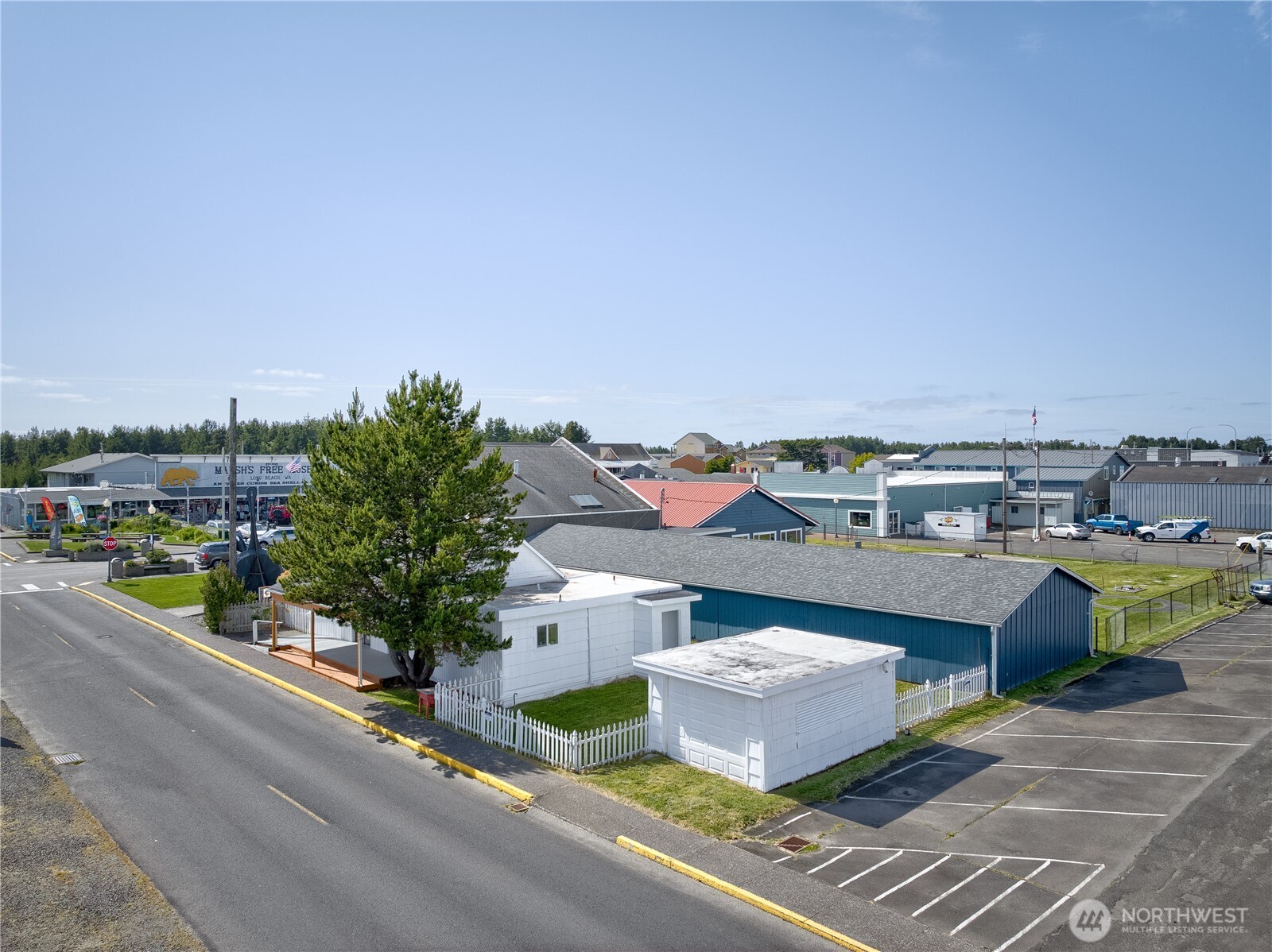 106 5th Street Property Photo 30